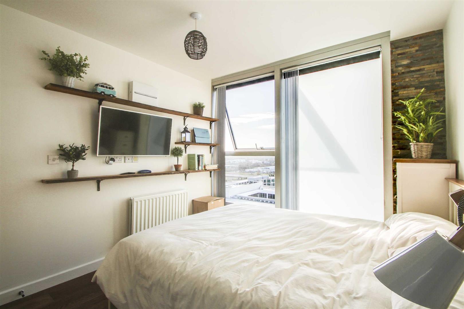 Manhattan House, 401 Witan Gate, Milton Keynes